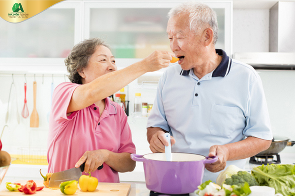 Chế độ ăn thực dưỡng cho người cao tuổi